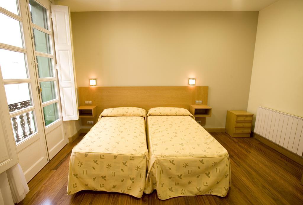 Roquefer Bilbao Central Rooms Екстер'єр фото