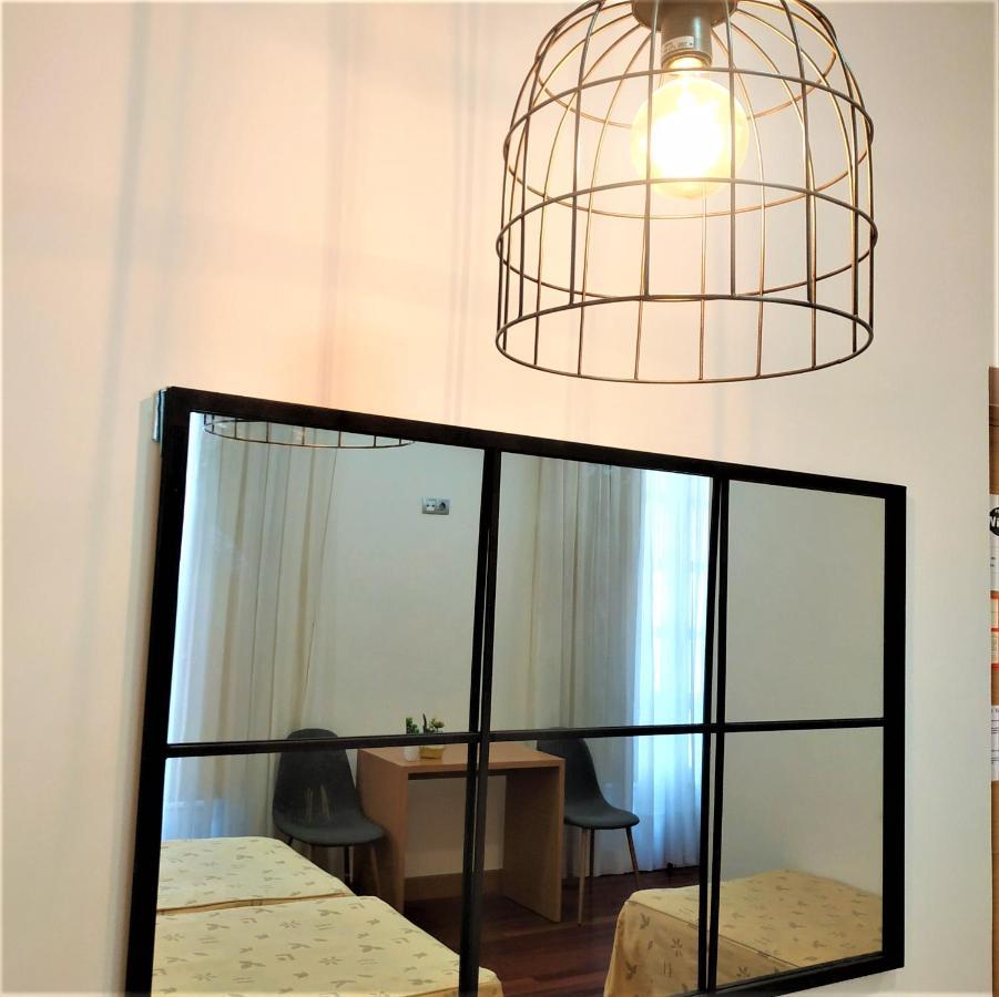 Roquefer Bilbao Central Rooms Екстер'єр фото